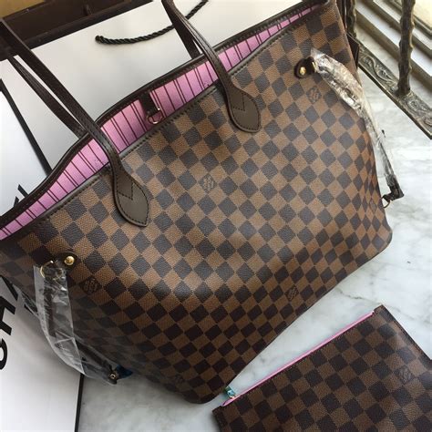 lv pink neverfull.